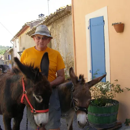 La Maison Des Remparts Сasa de vacaciones *